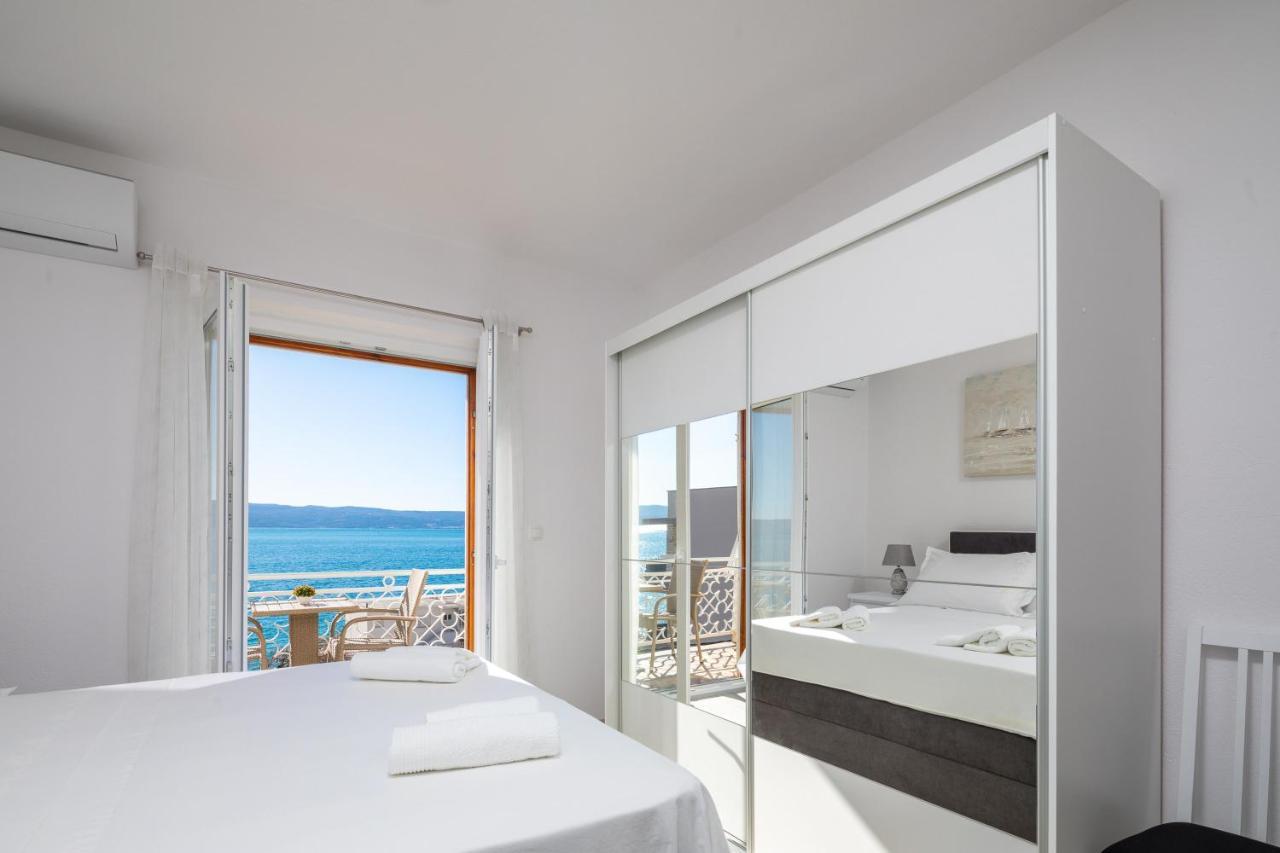 Apartments 20 Meters From The Beach جيسينتسي المظهر الخارجي الصورة