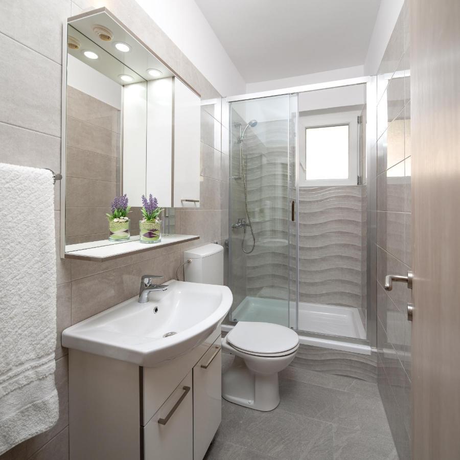 Apartments 20 Meters From The Beach جيسينتسي المظهر الخارجي الصورة