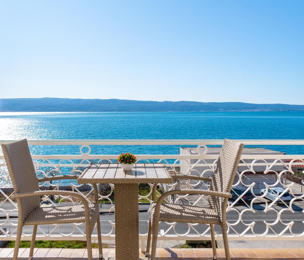 Apartments 20 Meters From The Beach جيسينتسي المظهر الخارجي الصورة