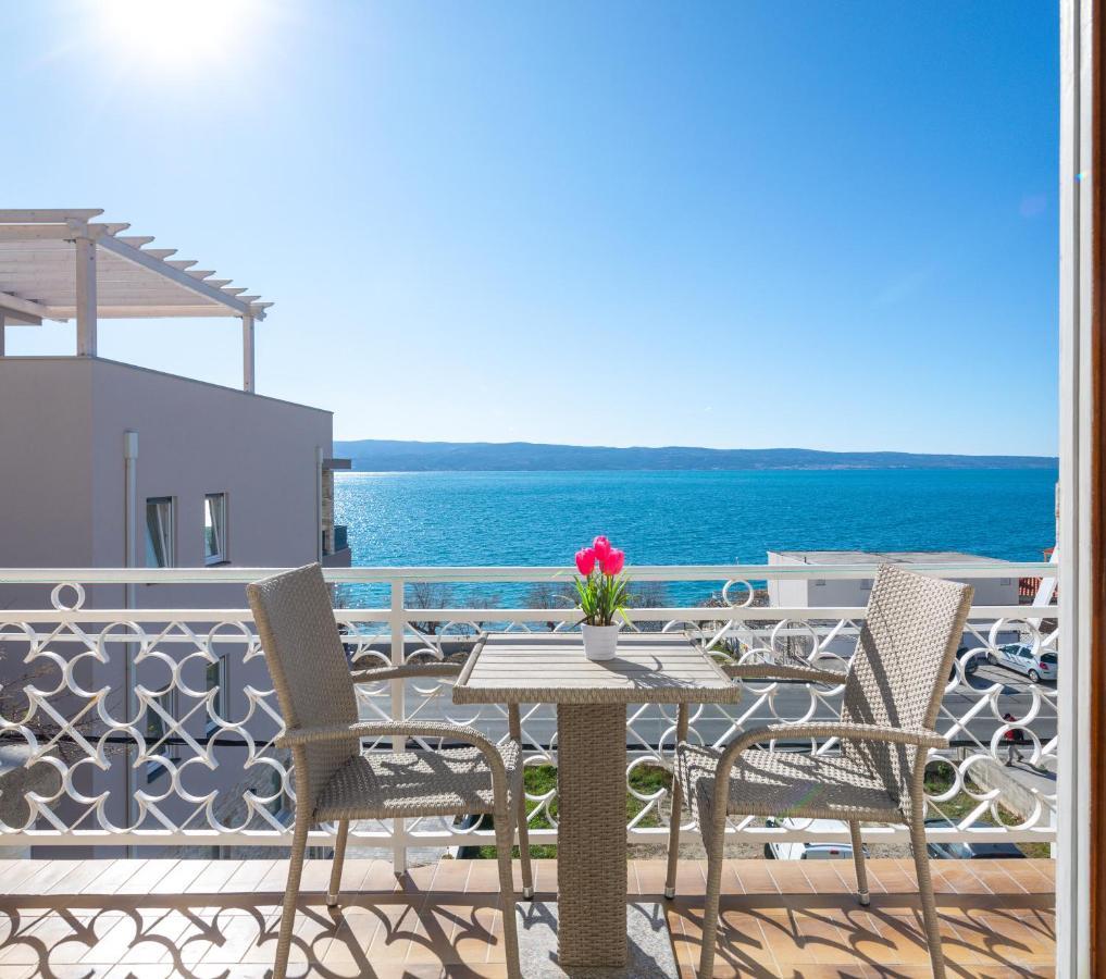 Apartments 20 Meters From The Beach جيسينتسي المظهر الخارجي الصورة
